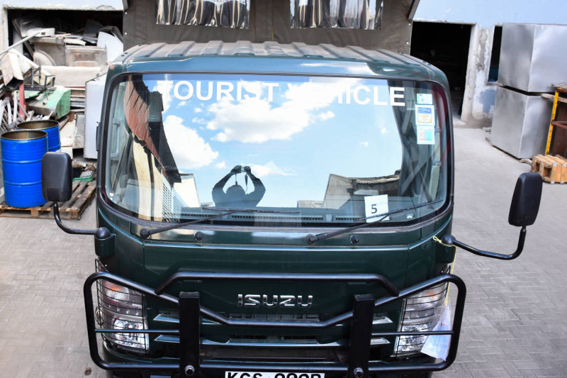 Tourist Vehicle Tourist Vehicle